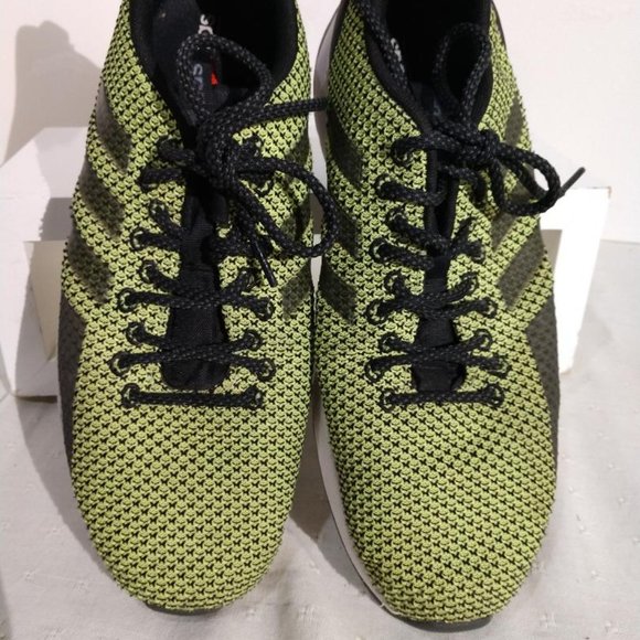 Adidas Traxion Questar Trail Neon/Black Athletic Shoes-Size 12-1/2 - Picture 2 of 6